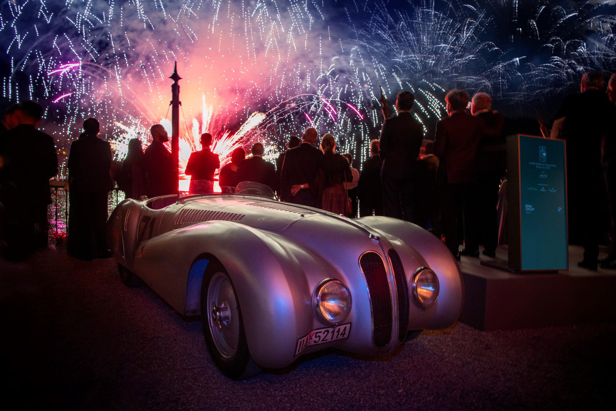 Bmw Stole The Spot Light At This Year’S Concorse D’Eleganza Villa D’Este Bmw Stole The Spot Light At This Year’S Concorse D’Eleganza Villa D’Este - Royal Watch Pk