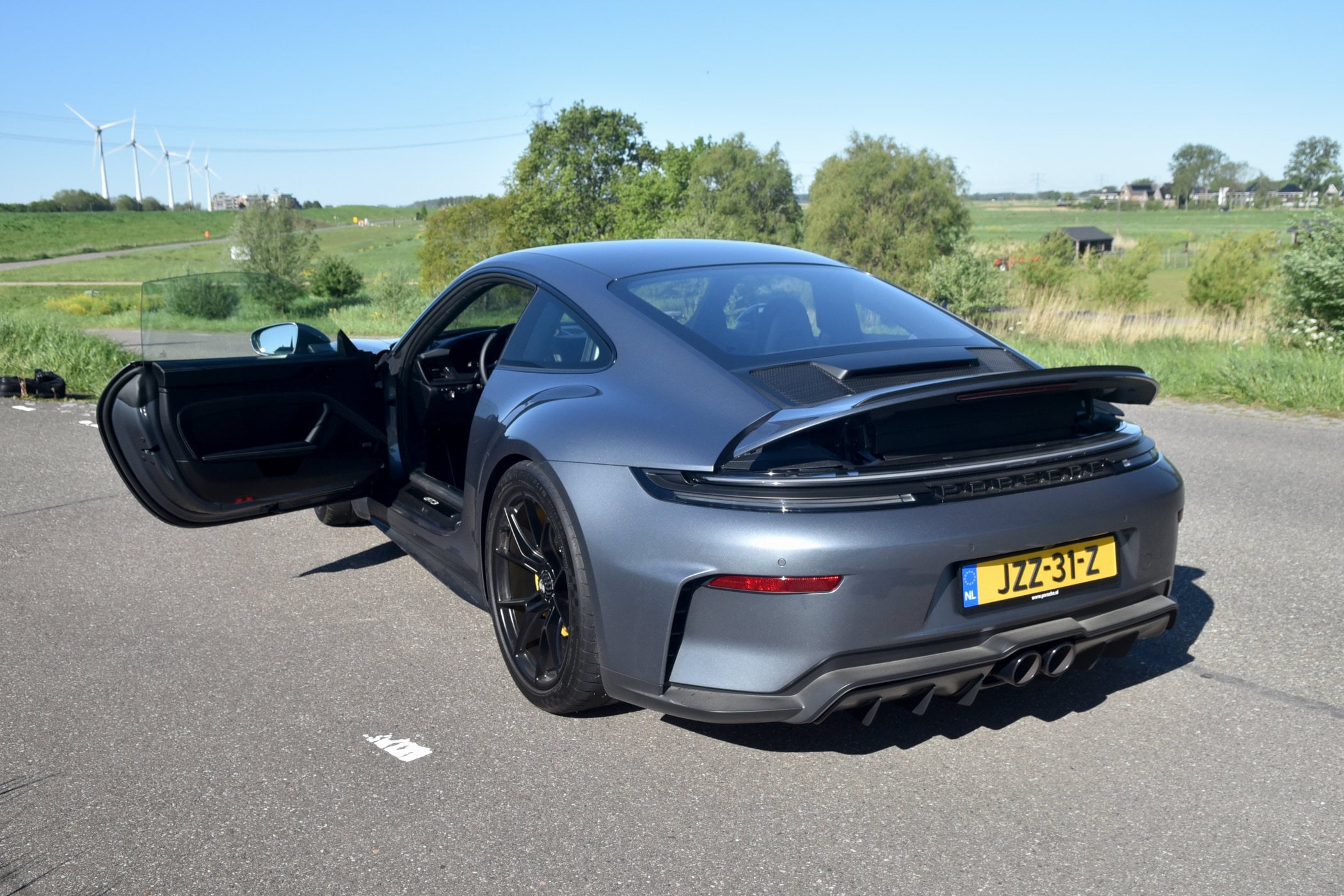 2026 Porsche 911 Gt3 Touring 992.2 - Review - 7