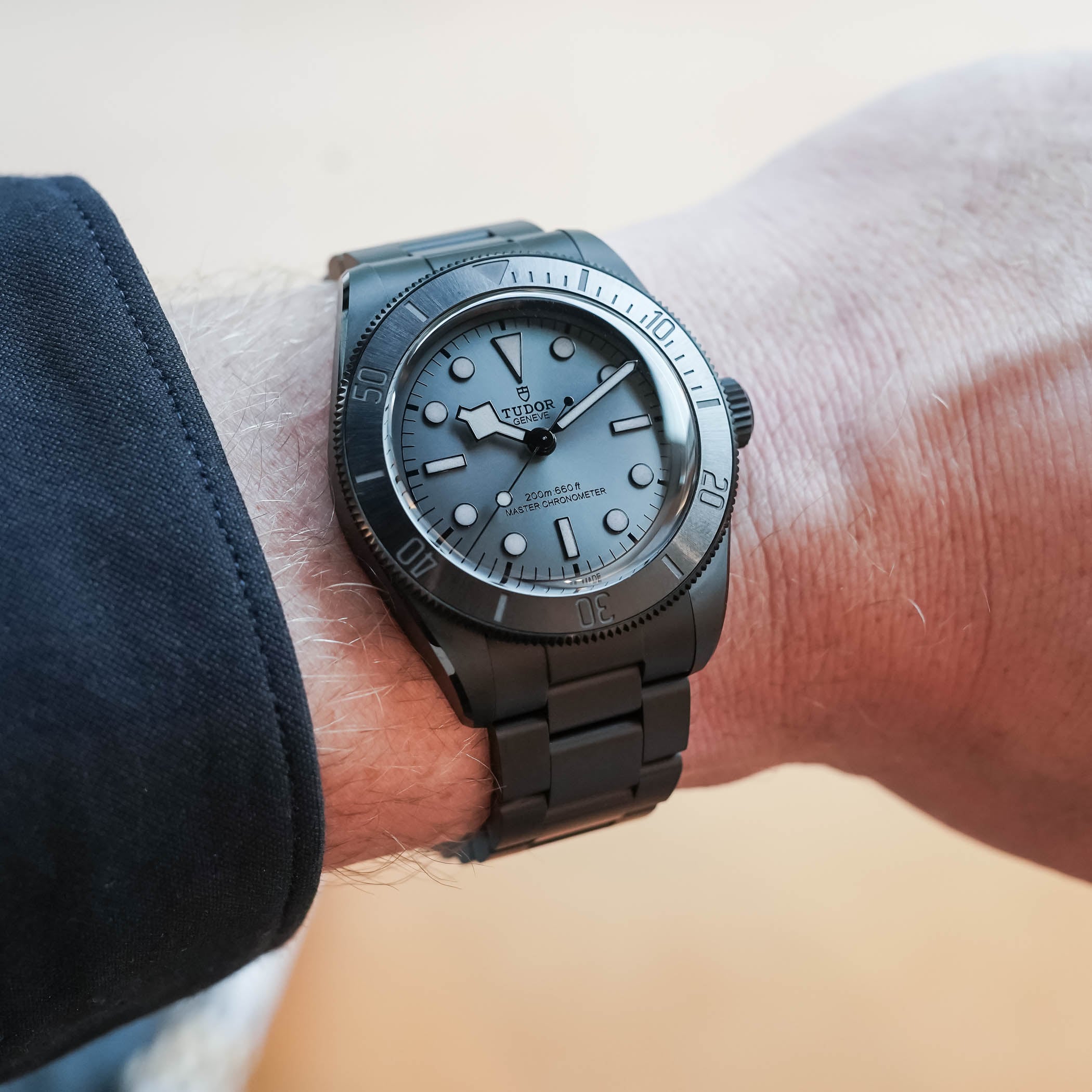The New Tudor Black Bay Ceramic On Full Ceramic Bracelet The New Tudor Black Bay Ceramic On Full Ceramic Bracelet - Royal Watch Pk