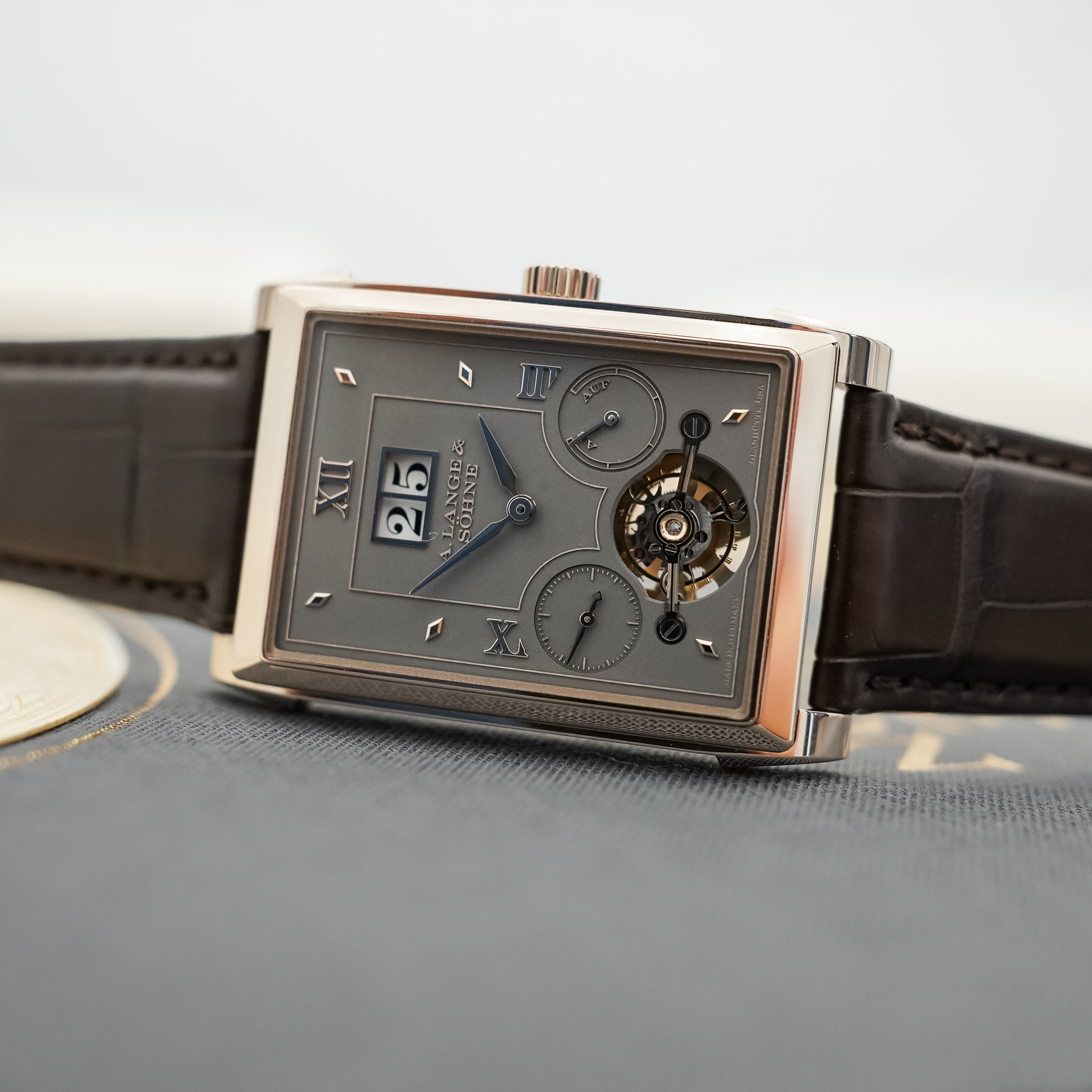 A Lange Sohne Cabaret Tourbillon Honeygold Limited Edition 2026 - Review - 4 A Lange Sohne Cabaret Tourbillon Honeygold Limited Edition 2026 - Review - 4