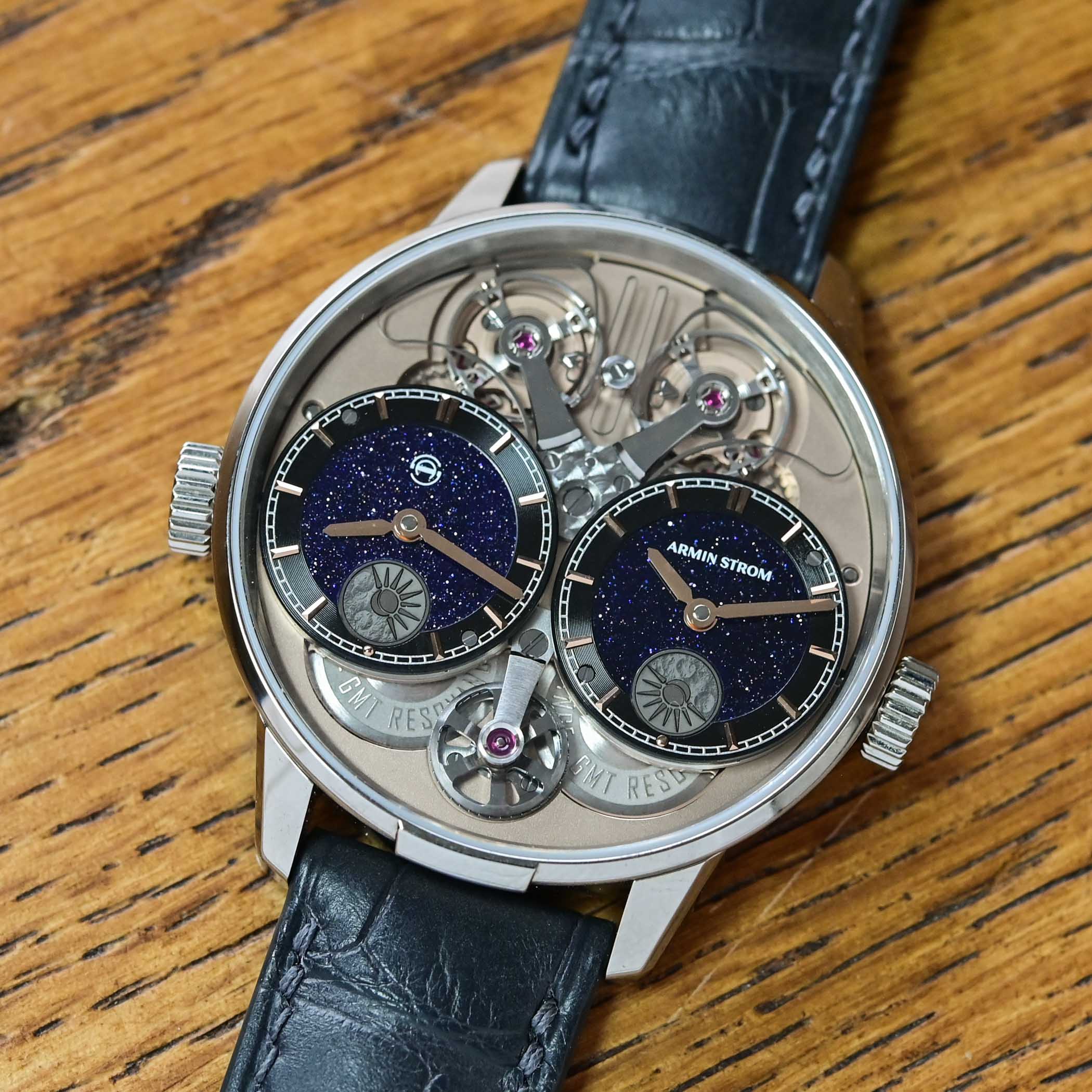 Armin Strom Dual Time Gmt Resonance Aventurine Video Review - 8 Armin Strom Dual Time Gmt Resonance Aventurine Video Review - 8