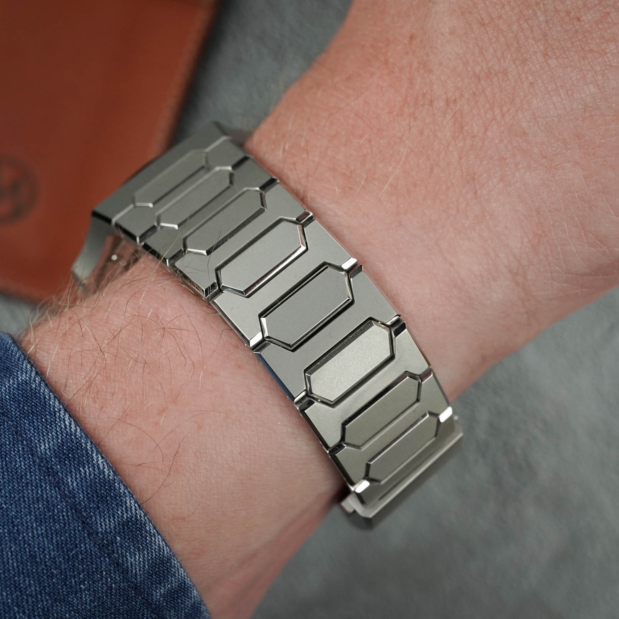 Atelier Wen Perception V3 Review - Integrated Sports Watch French Pequignet Movement - 6