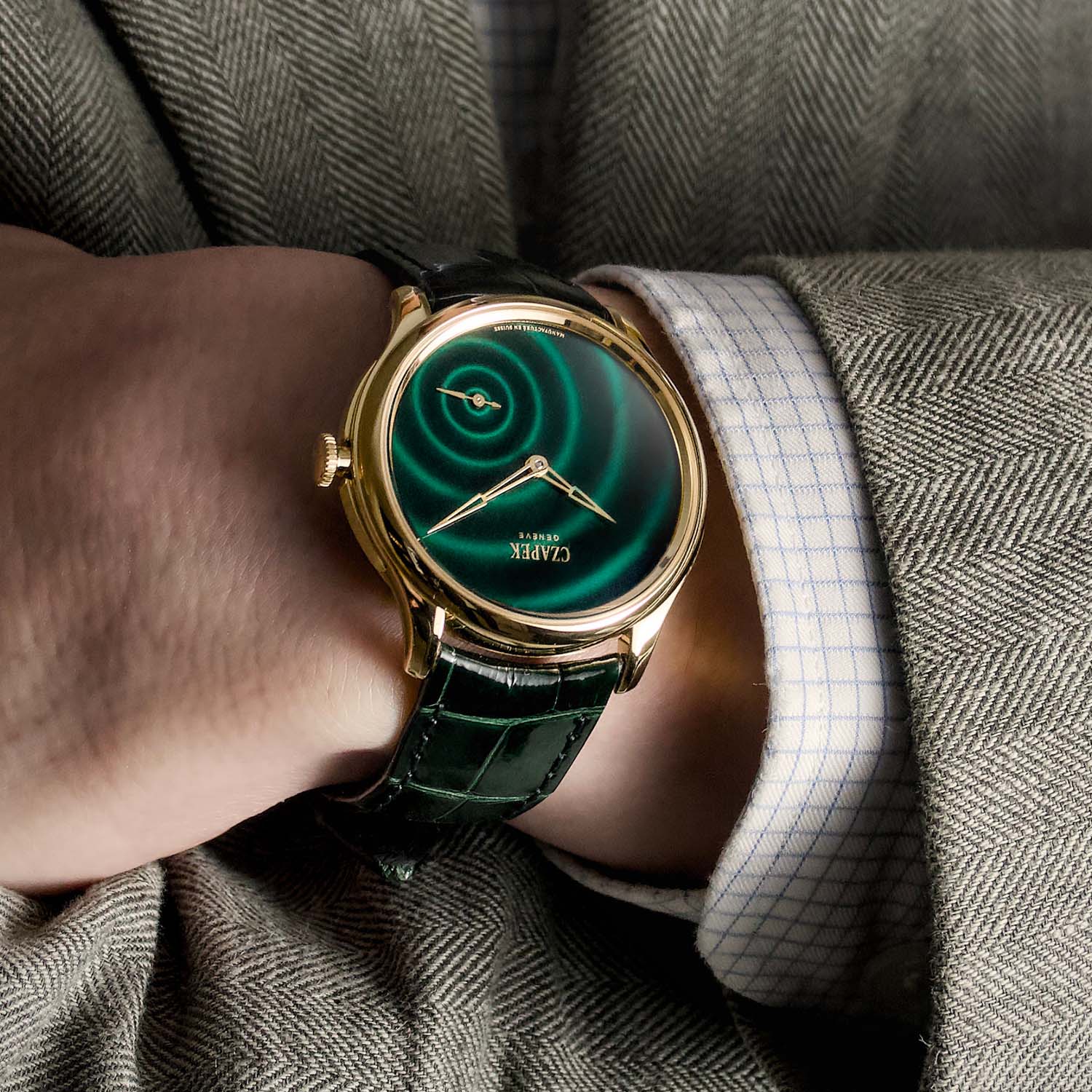 The Hypnotic Green Dial Of The Czapek Promenade Goutte De Rosée - Royal Watch Pk