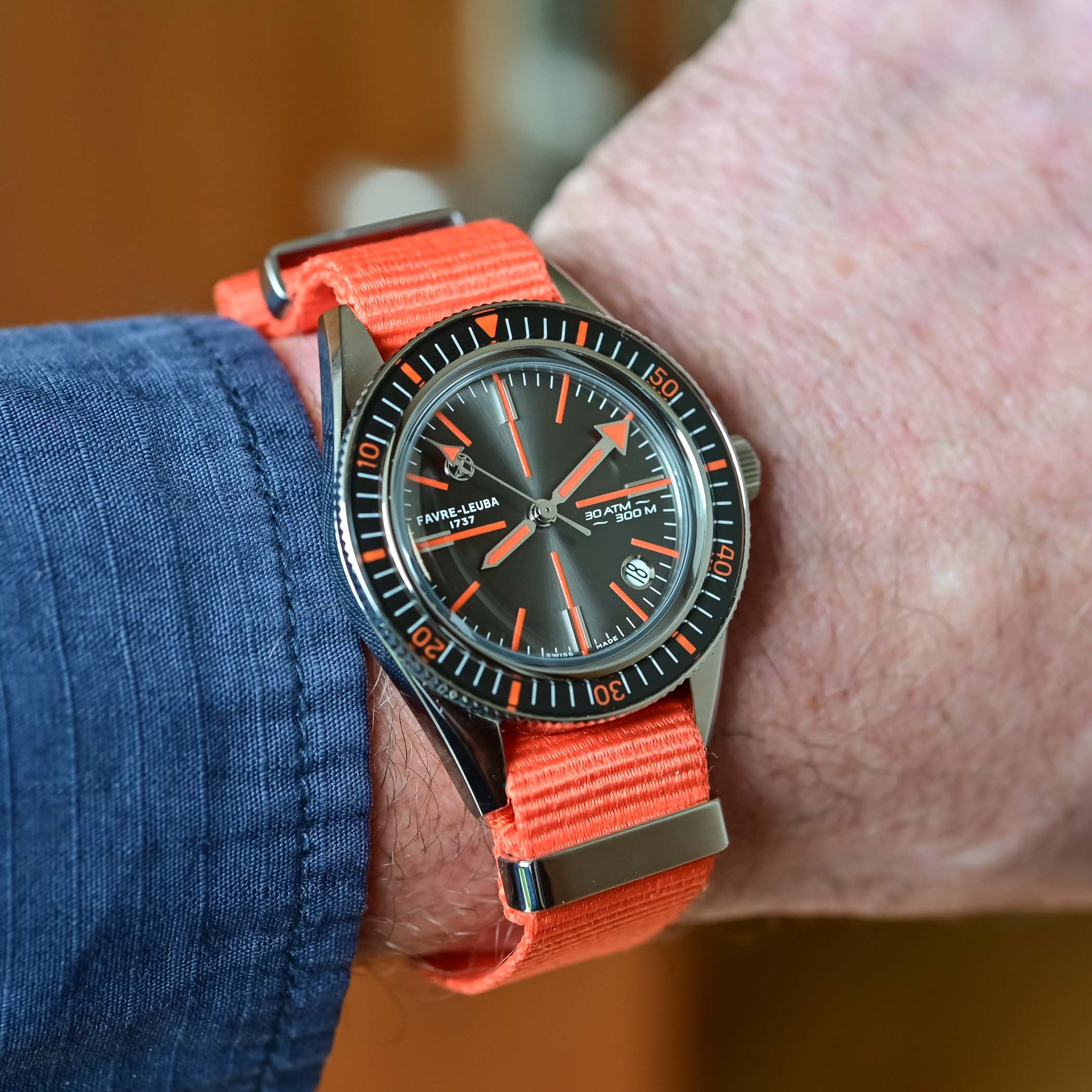 Favre Leuba Deep Raider Revival Orange Dive Watch Review - 2