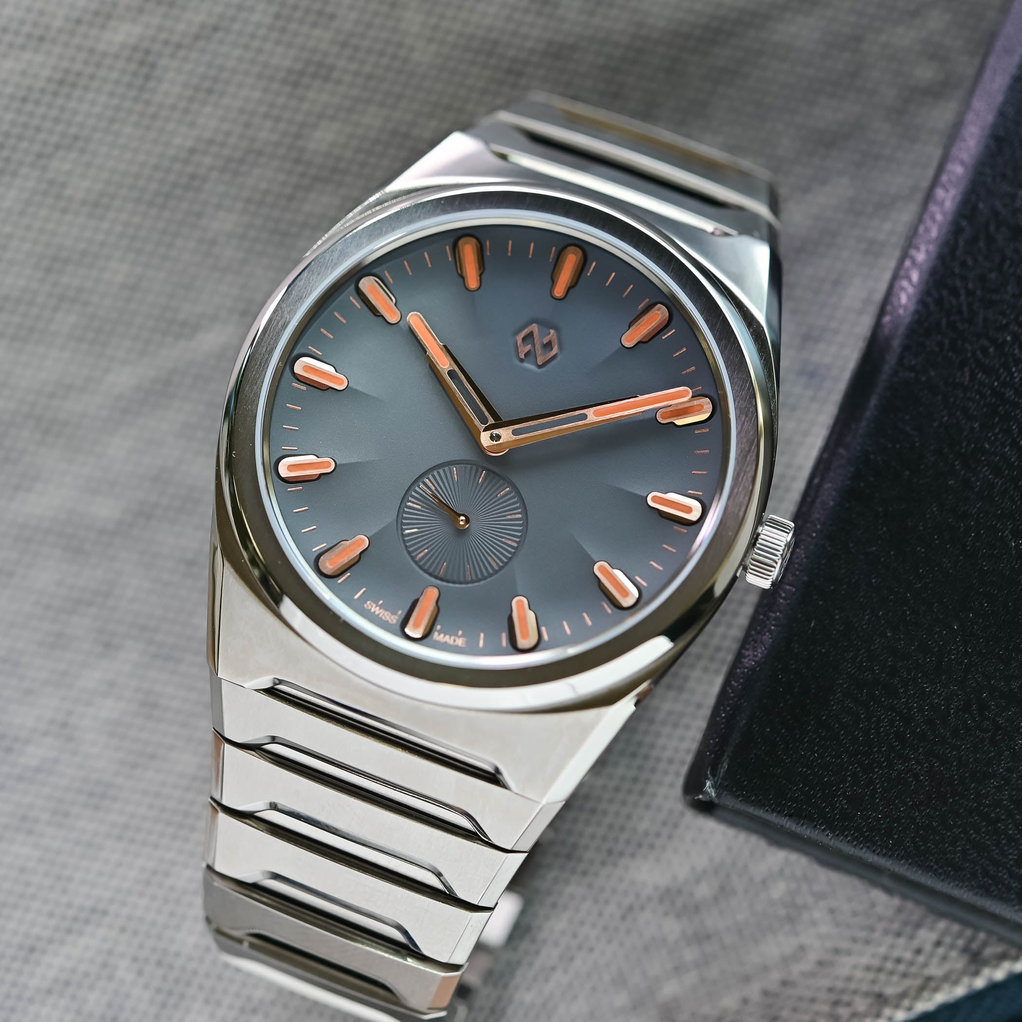 The Formex Aria Manufacture Chronometer, A Bold Step Into Integrated Sports Watches - Royal Watch Pk