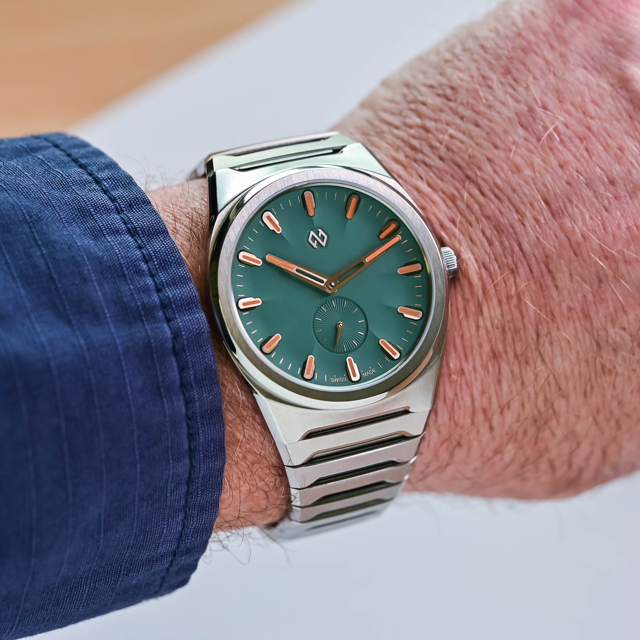 The Formex Aria Manufacture Chronometer, A Bold Step Into Integrated Sports Watches - Royal Watch Pk