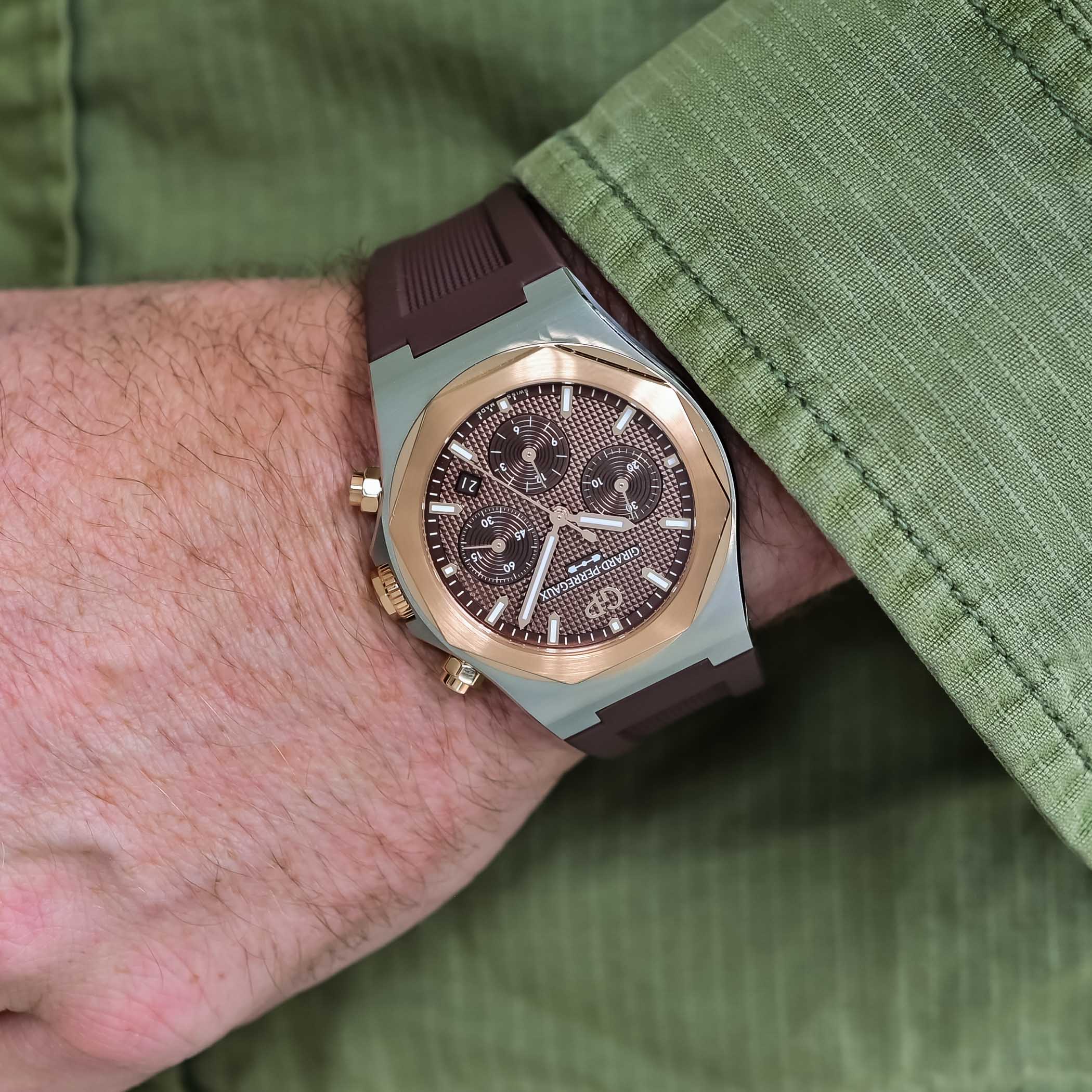 The Two-Tone & Chocolate Girard-Perregaux Laureato Chronograph 42Mm - Royal Watch Pk