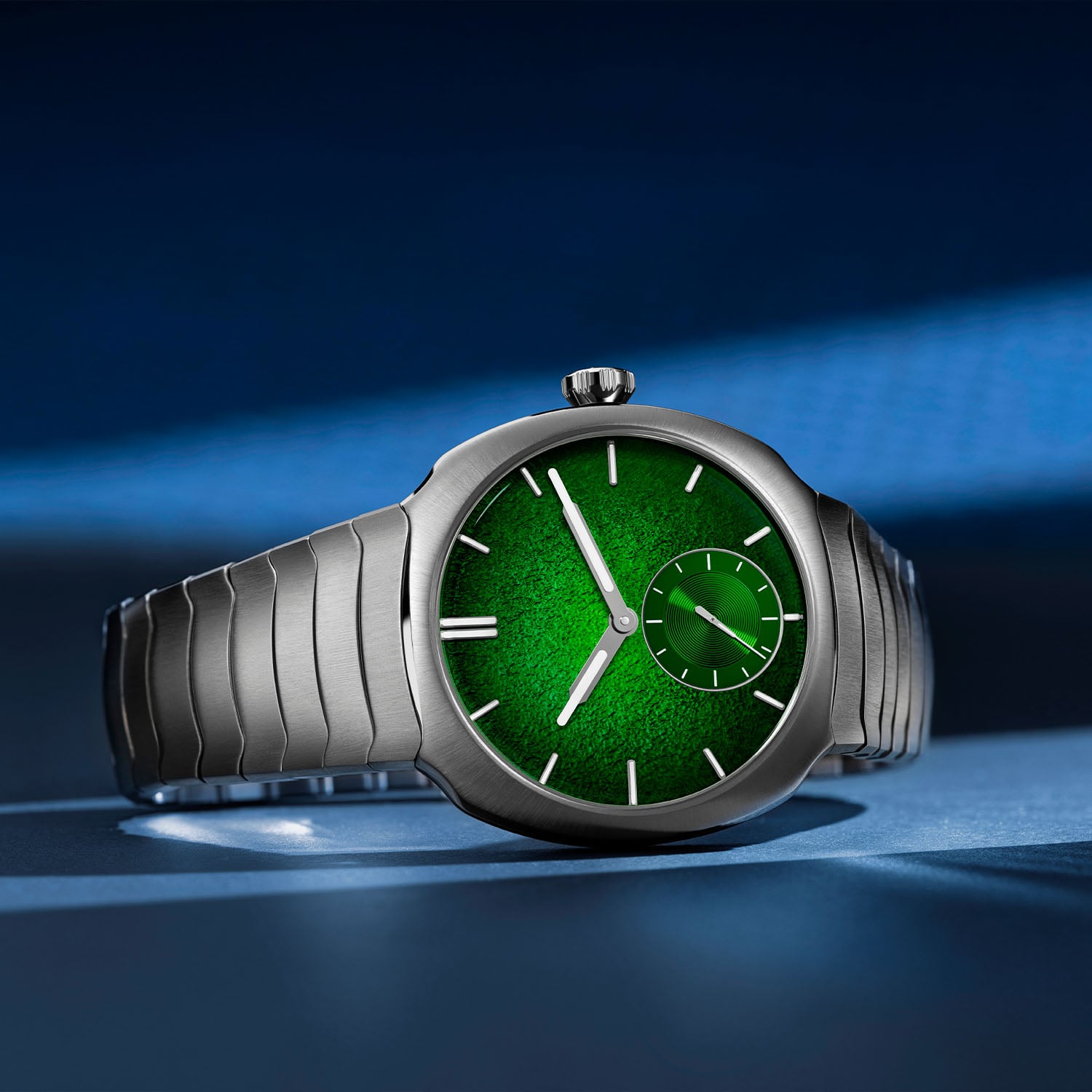 H. Moser & Cie. Streamliner Small Seconds Lime Green Enamel Boutique Edition H. Moser & Cie. Streamliner Small Seconds Lime Green Enamel Boutique Edition - Royal Watch Pk