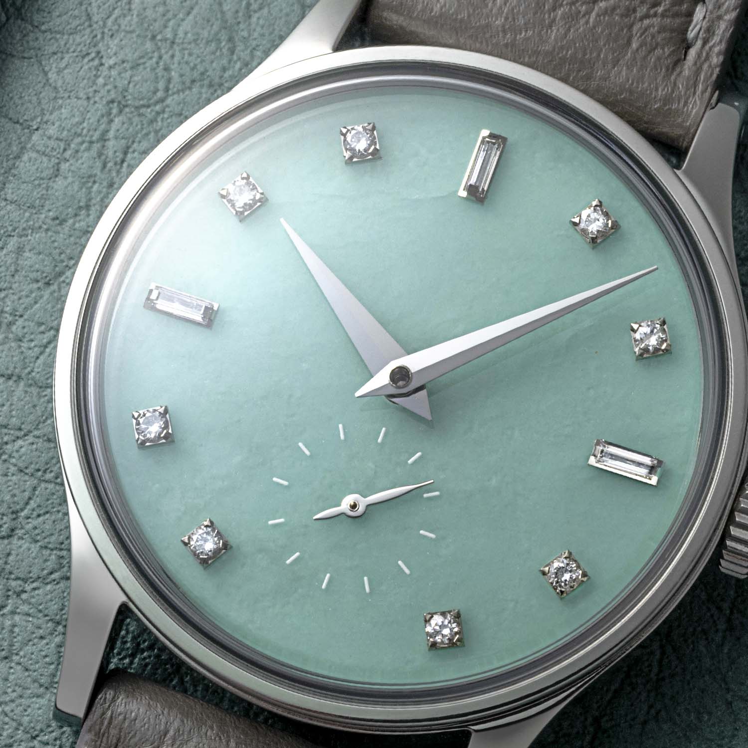 Horologically Unique Hu-01 Finale Series 34Mm Diamond Dials - Calatrava-Inspired - 6