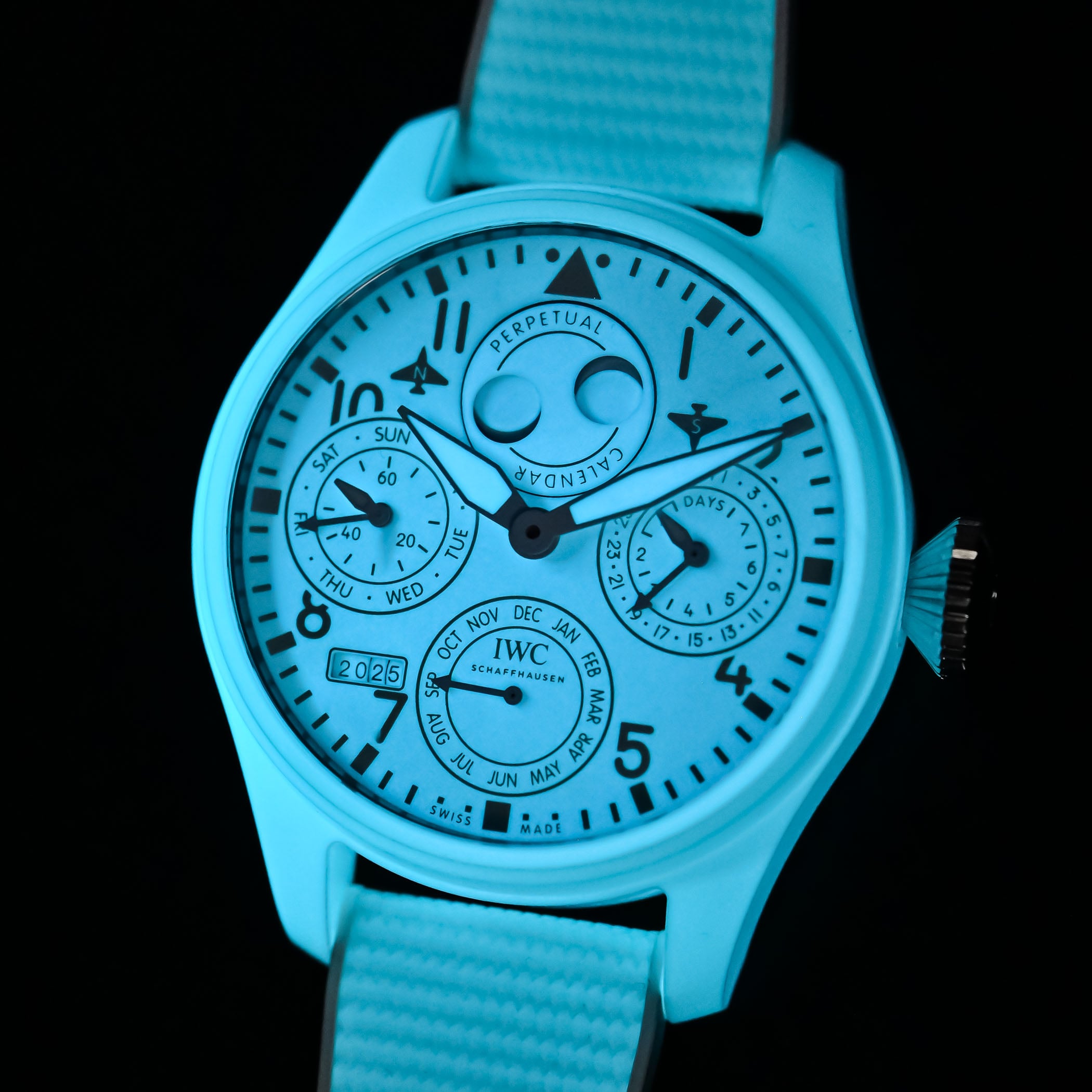 Iwc Big Pilot Perpetual Calendar Ceralume Luminous Ceramic Case - Iw505801 - Review - 4