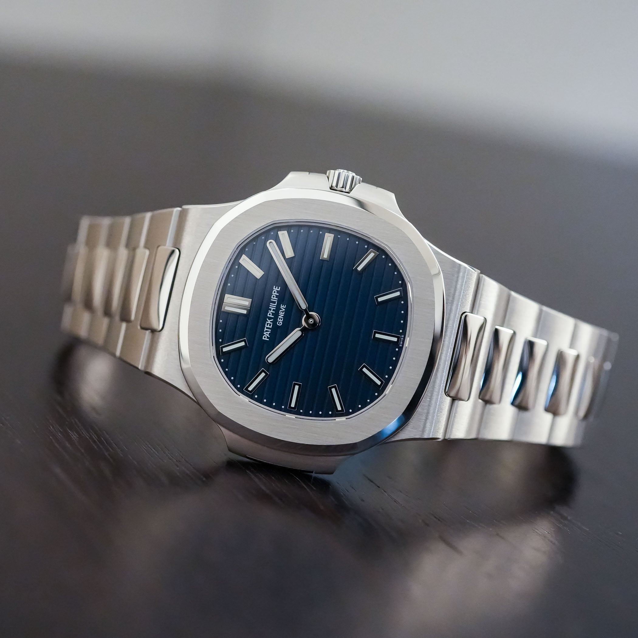 Patek Philippe Nautilus 38Mm Platinum 50Th Anniversary 5610P - Review - 2
