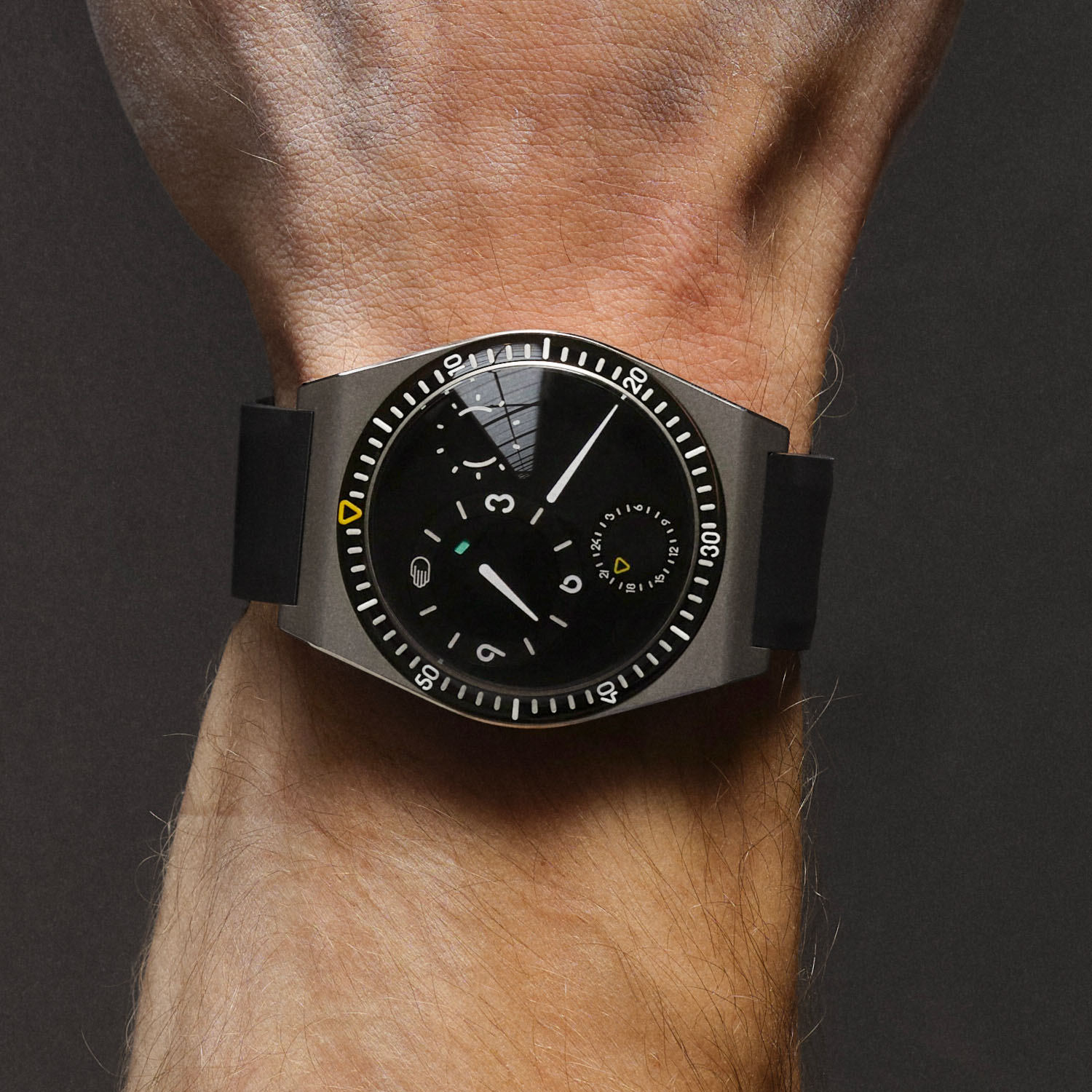 The Ressence Type 7 Black And Type 7 Cactus, Now With Optional Rubber Straps - Royal Watch Pk