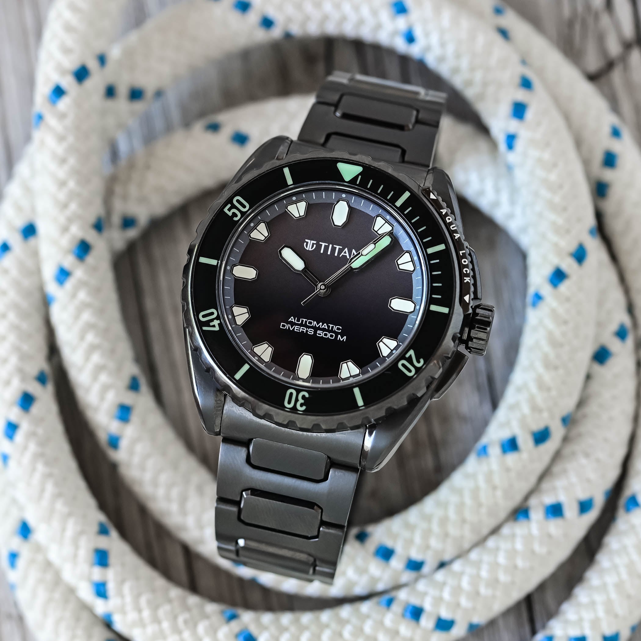 Titan Zero Hour Professional Diver 500M Titanium Made-In-India Automatic - Review - 10
