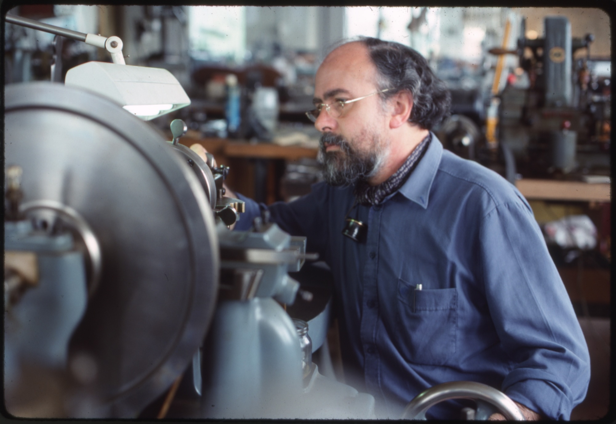 The History Of English Watchmaking The History Of English Watchmaking - Royal Watch Pk