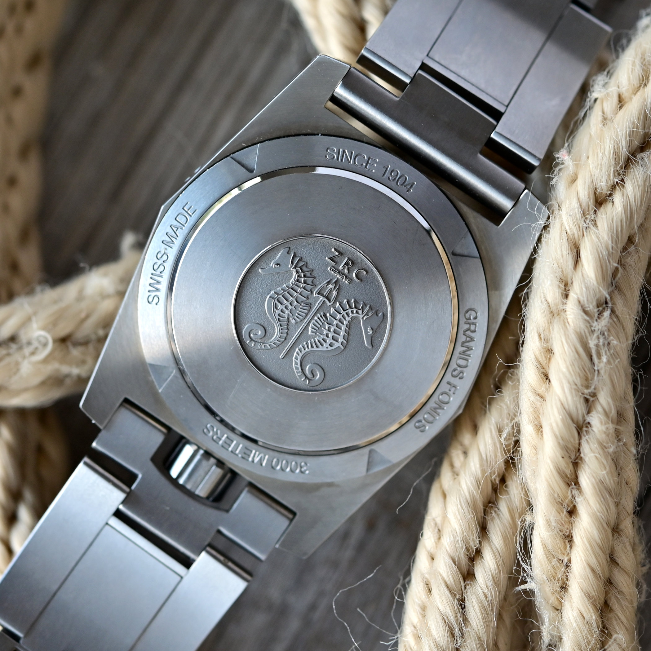 The New Zrc Grands Fonds Mn64 Titanium Editions, In Full Titanium And Titanium Rubber - Royal Watch Pk