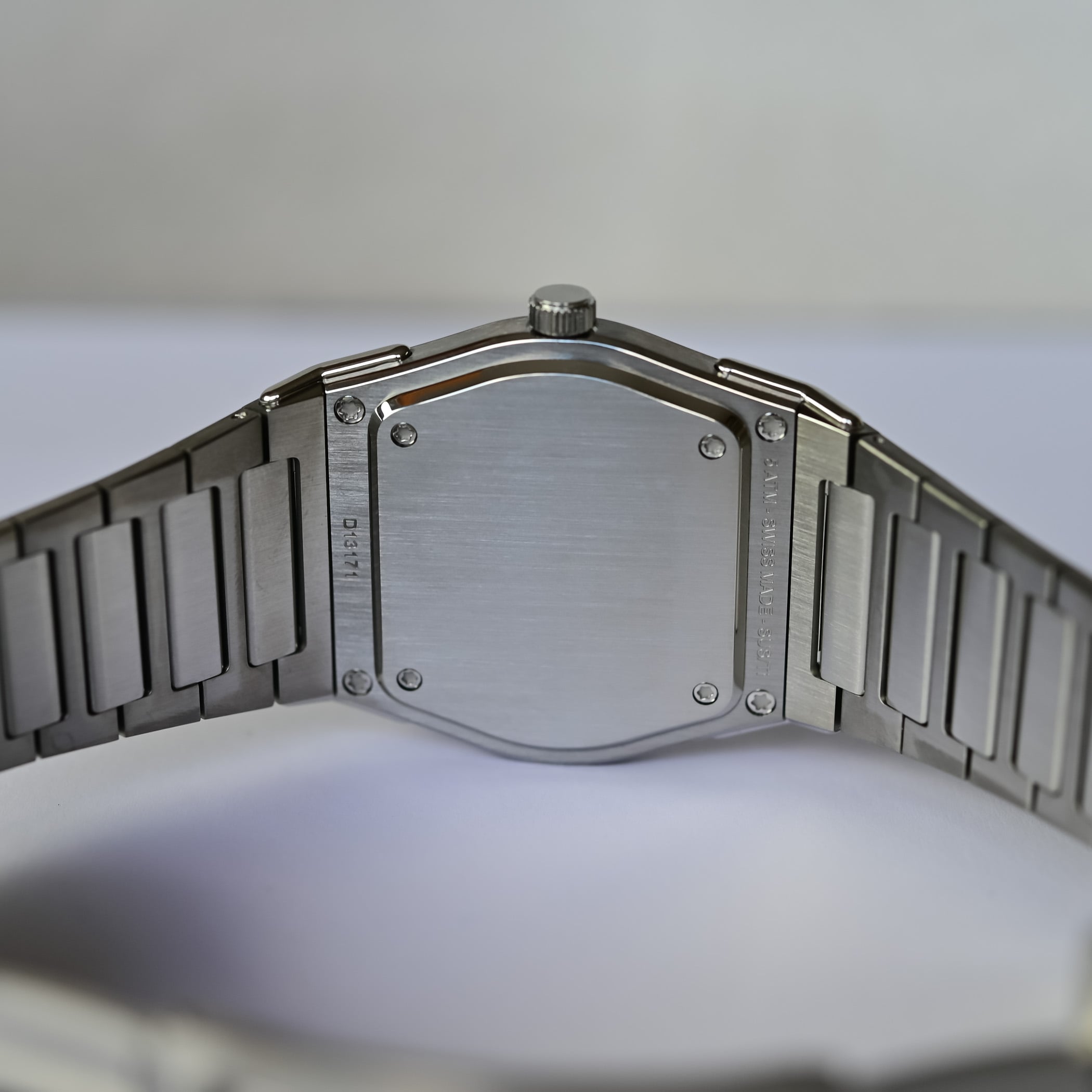 Louis Erard’s Integrated Sports Watch, The 2340, Now In Mauve And Forest Louis Erard’s Integrated Sports Watch, The 2340, Now In Mauve And Forest - Royal Watch Pk