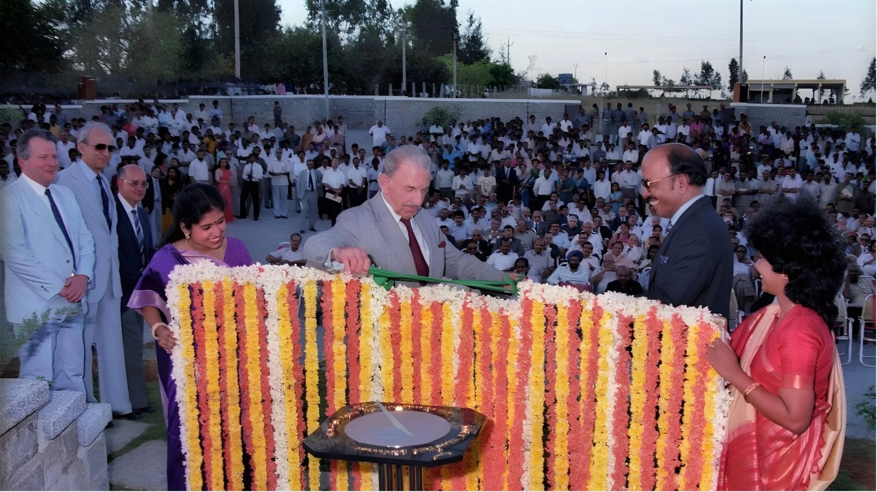 The History Of Indian Watchmaking - Royal Watch Pk