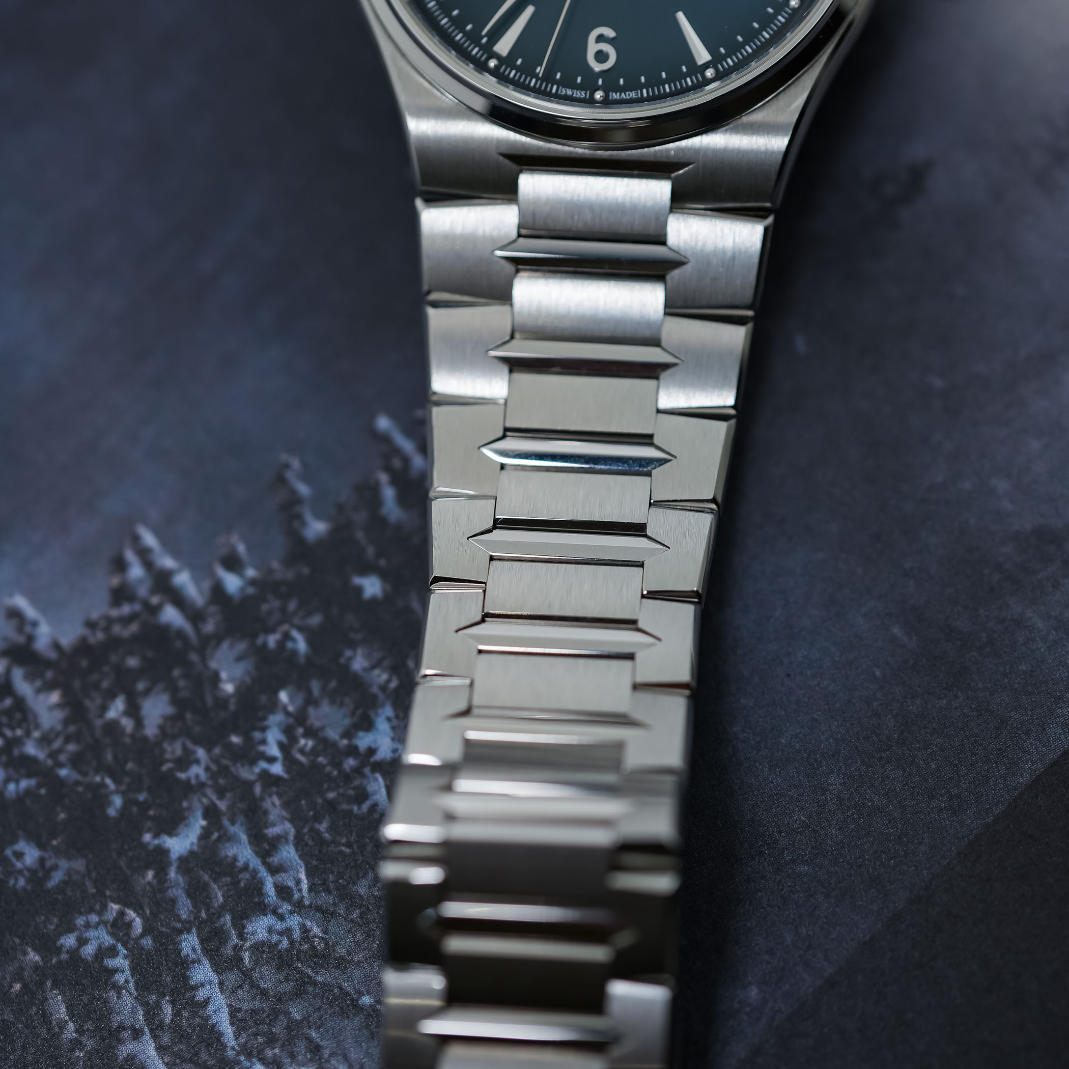 2026 Jaeger-Lecoultre Master Control Chronometre Date Review - 10 2026 Jaeger-Lecoultre Master Control Chronometre Date Review - 10