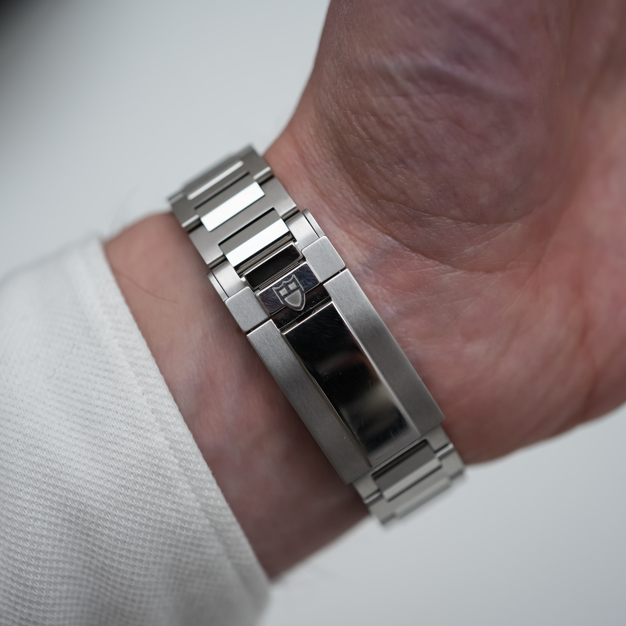 2026 Tudor Monarch Champagne Dial - M2639W1A0U-0001 - Review - 5 2026 Tudor Monarch Champagne Dial - M2639W1A0U-0001 - Review - 5