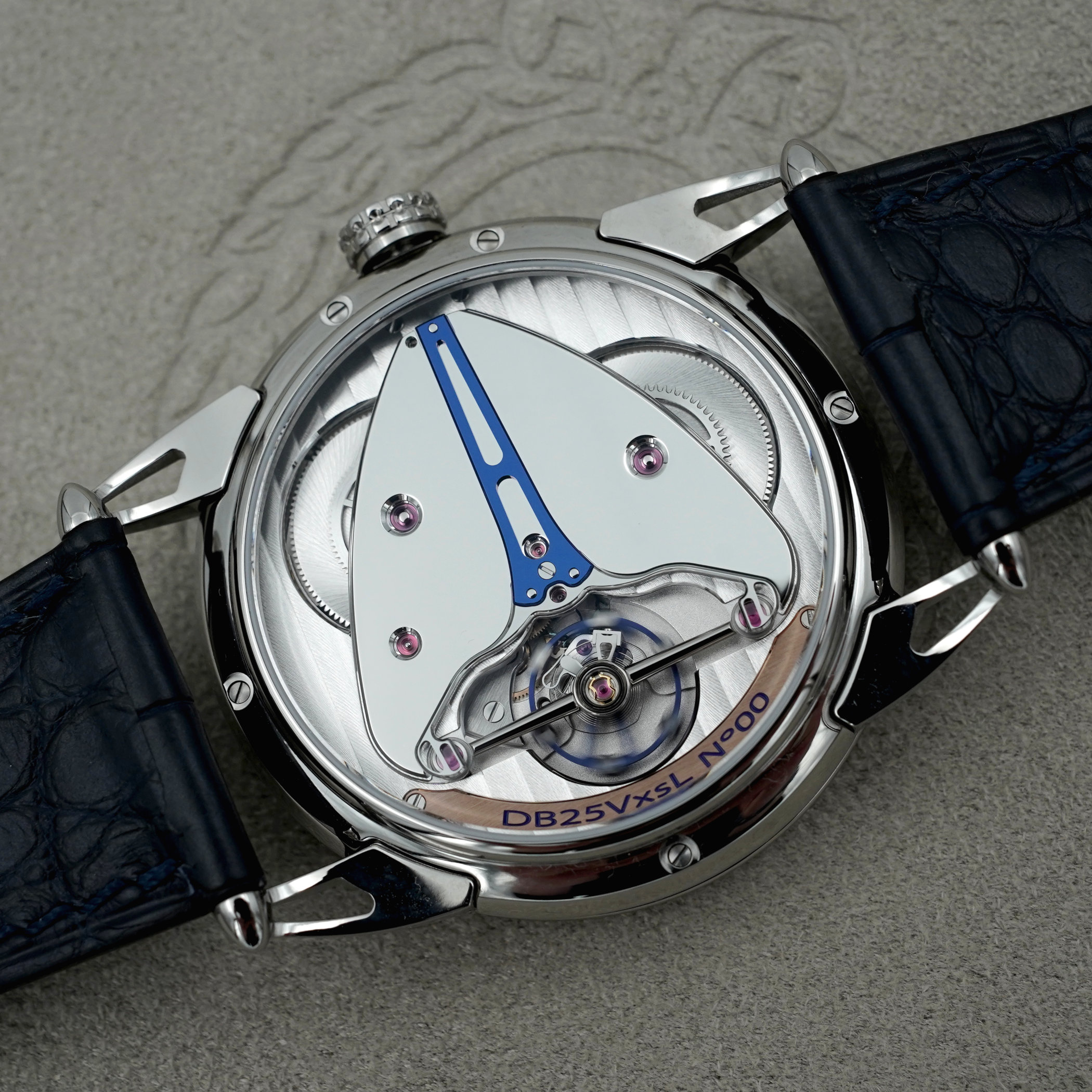De Bethune Db25Vxs Silver Moon - Hands-On - 3