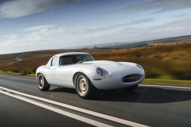 The New Eagle Lightweight Gtr Is Pure E-Type Perfection The New Eagle Lightweight Gtr Is Pure E-Type Perfection