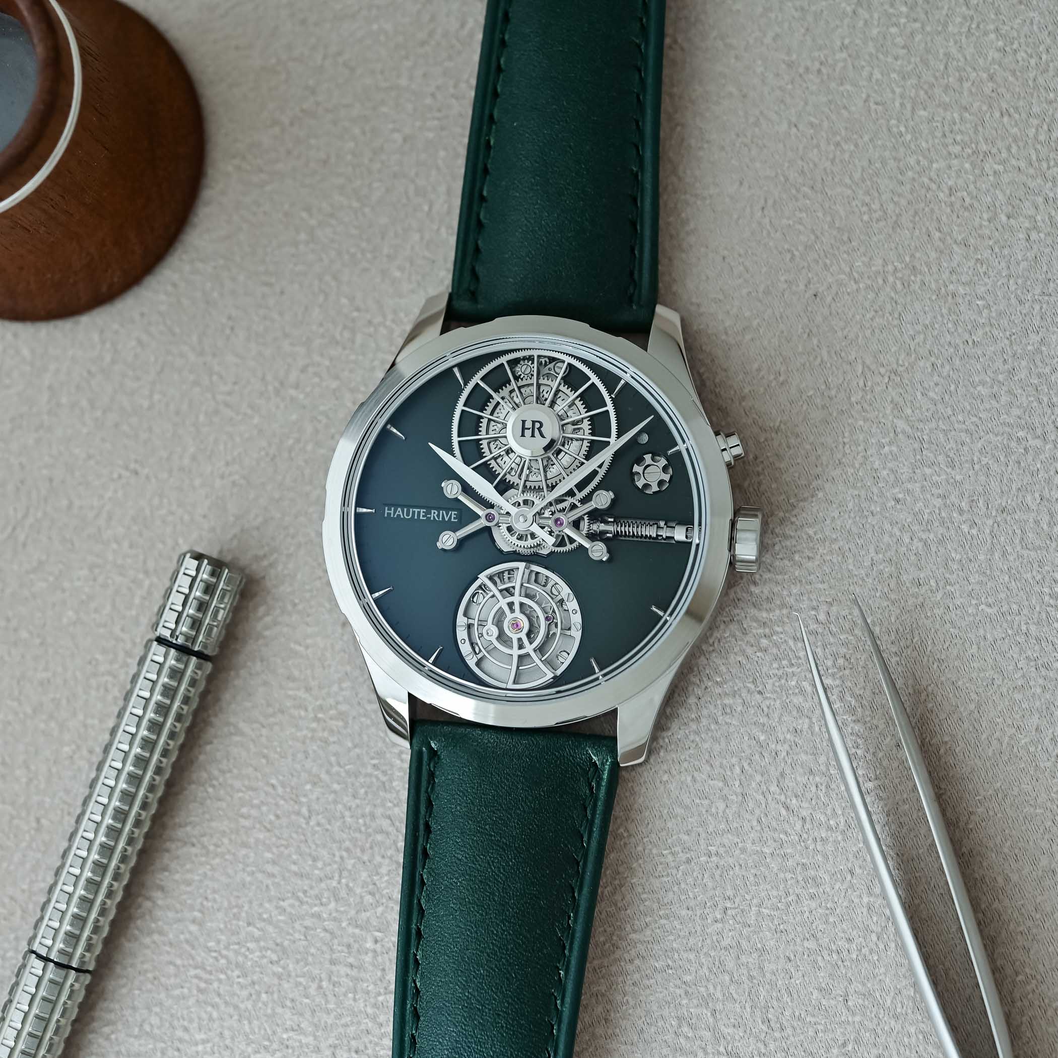 The New Steel Editions Of The Haute-Rive Honoris, The Strato Verde & Strato Blu The New Steel Editions Of The Haute-Rive Honoris, The Strato Verde & Strato Blu - Royal Watch Pk