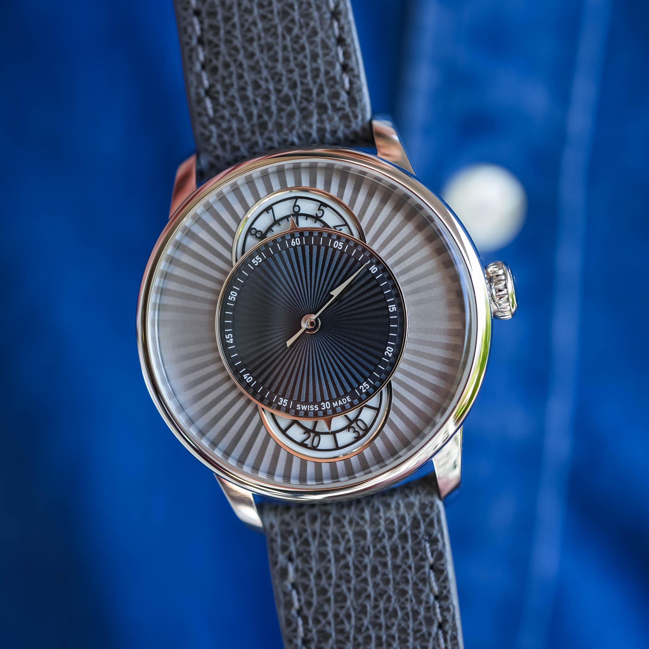 Louis Erard Le Regulateur Esprit Flinque Review - 8 Louis Erard