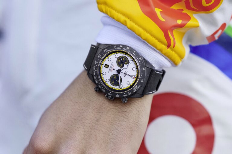 The Tudor Black Bay Chrono Carbon 26 The Tudor Black Bay Chrono Carbon 26