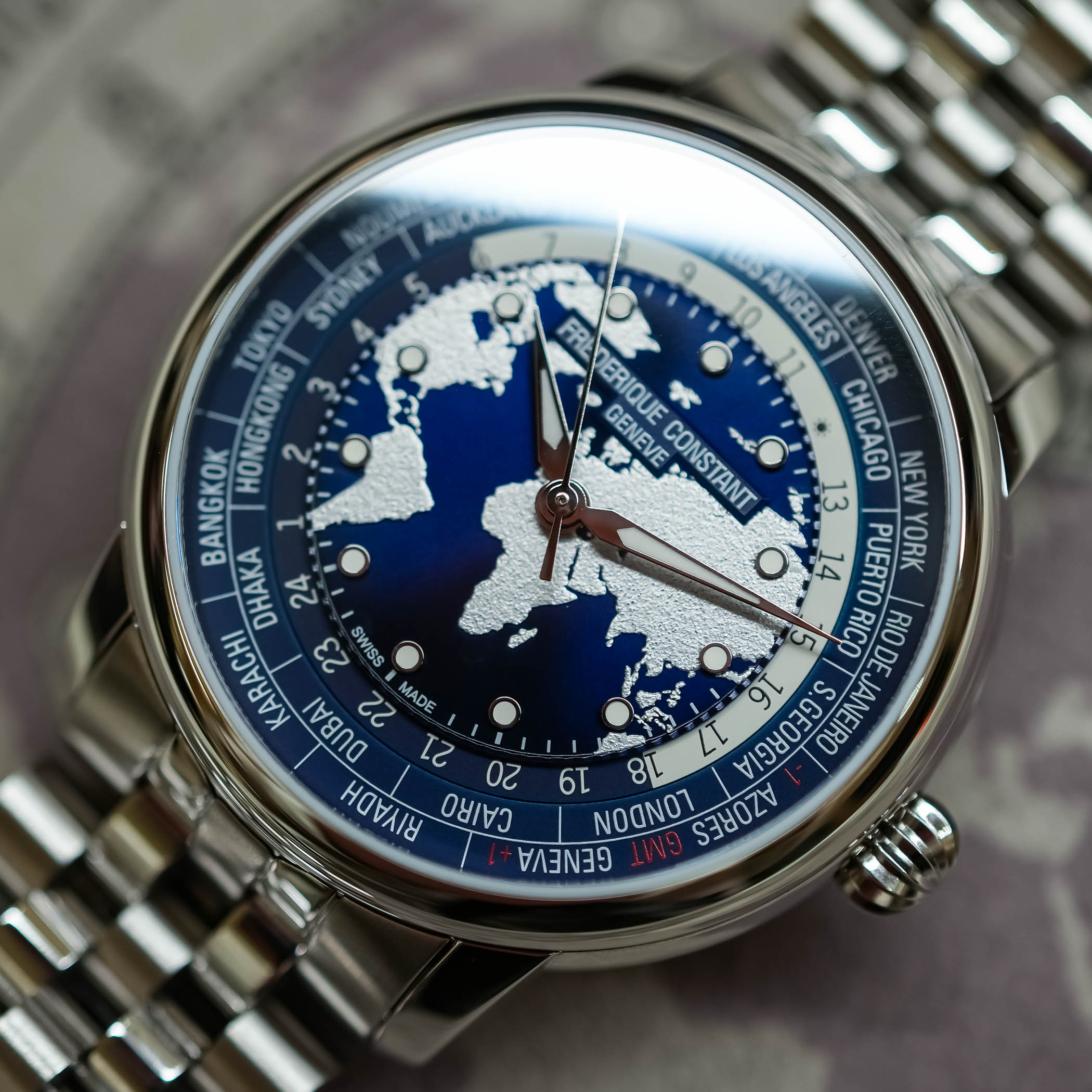 Frederique-Constant-Classic-Worldtimer-Manufacture-2026-Update-Review-13
