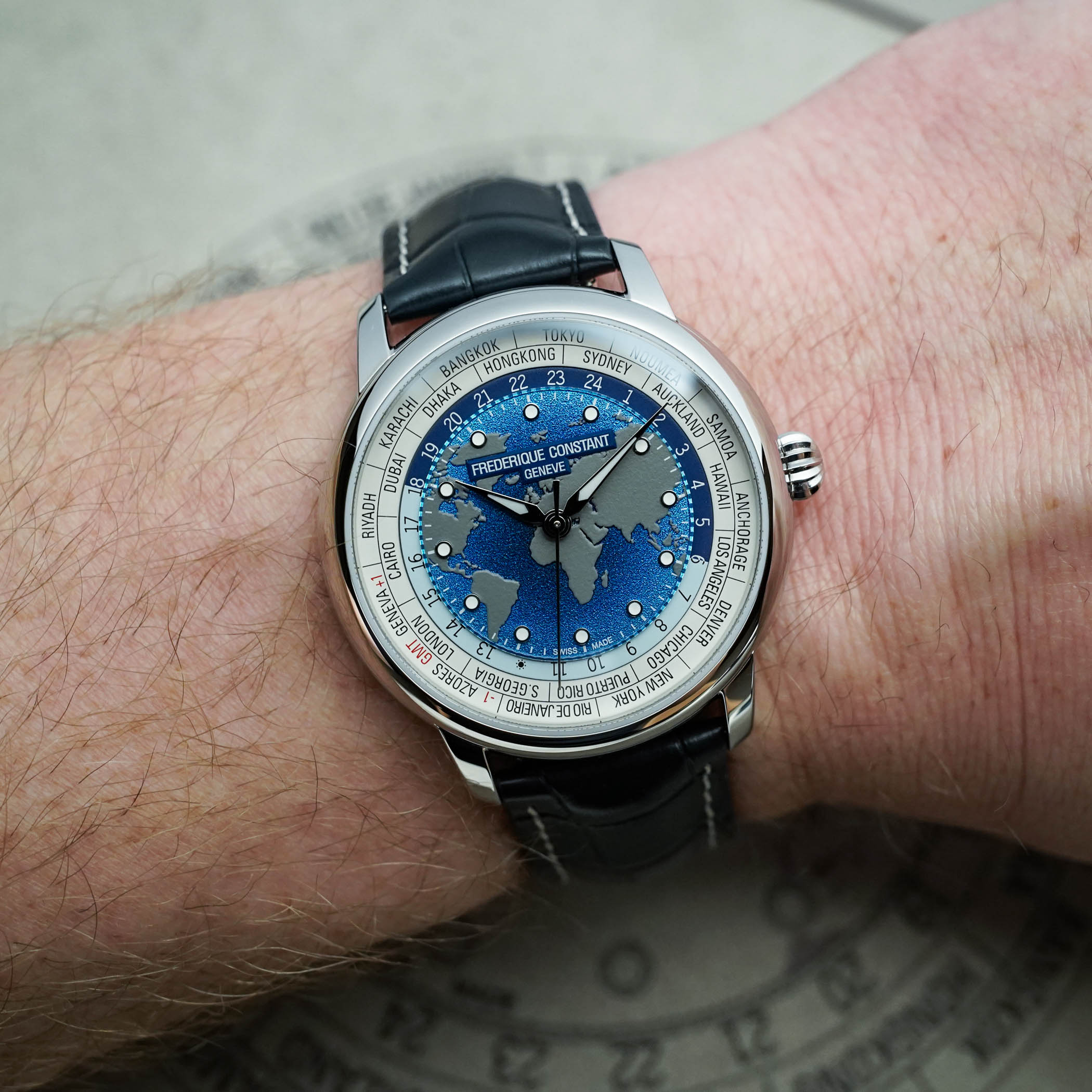 Frederique-Constant-Classic-Worldtimer-Manufacture-2026-Update-Review-21